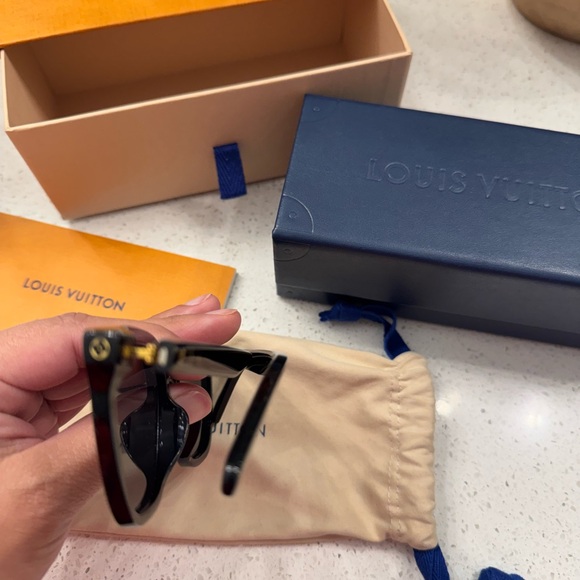 My Monogram Fame Rectangle Sunglasses - Picture 7 of 8